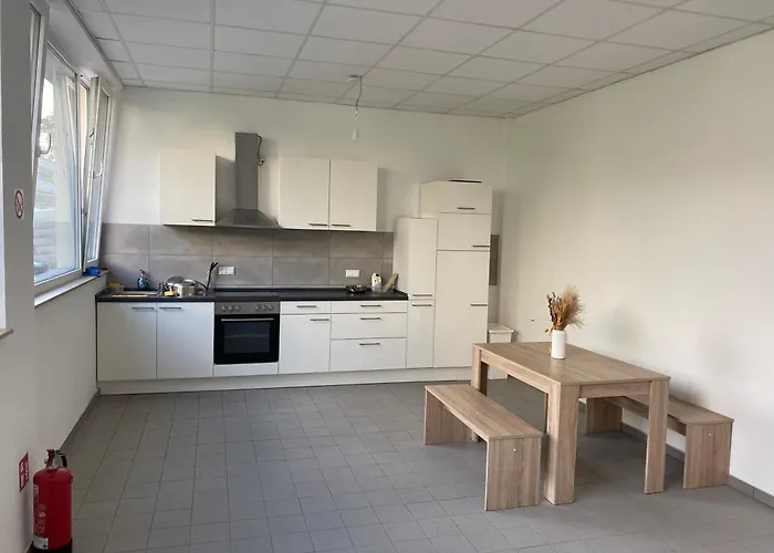 Apart-hotel Westend Real Estate-residenz